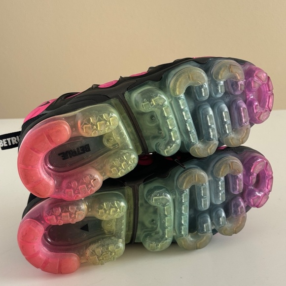 Nike Air VaporMax Plus BeTrue size W7.5/M5.5 read - Picture 8 of 8